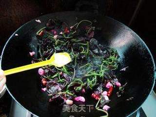 蒜粒炒红苋菜的做法步骤:6