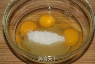牛奶杯子小蛋糕的做法步骤:2