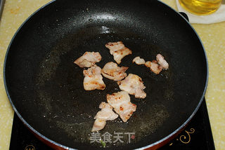 辣白菜炒五花肉的做法步骤:5