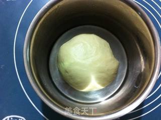 紫薯豆沙双色面包卷的做法步骤:3