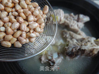 益胃健脾补充钙质的【腔骨莲藕汤】的做法步骤:5