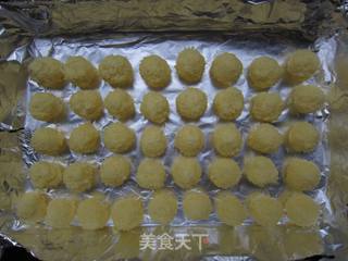 黄金椰蓉球的做法步骤:7