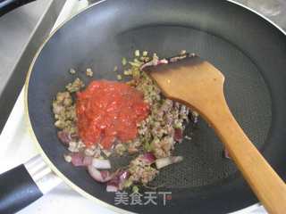 经典西式简餐【芝香肉酱意面】的做法步骤：11