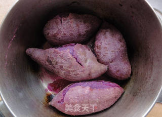 软香小点——蜂蜜紫薯糕的做法步骤:2
