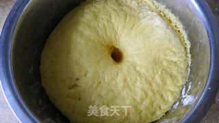 让面食不再单调--------玫瑰花馒头的做法步骤:5