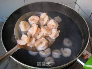 碧波瑞雪沙拉虾的做法步骤:11