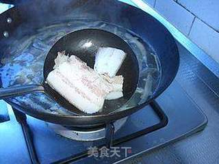 泥鳅炖豆腐的做法步骤:4