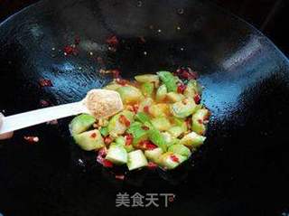 剁椒丝瓜的做法步骤:8
