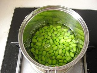 开胃菜【雪菜毛豆】的做法步骤:2