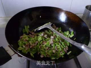 碎肉芹菜的做法步骤：6