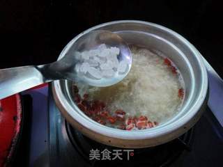 这样吃荔枝不上火——荔枝米荞粥的做法步骤:6