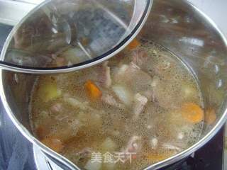 家常下饭菜---日式焖牛肉的做法步骤:9