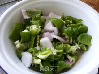大盘鸡的做法步骤:4