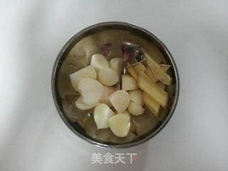 大蒜烧鲫鱼的做法步骤:5