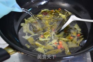 【酸菜鱼】的做法步骤:3