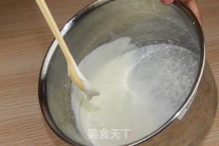 柠檬慕斯蛋糕的做法步骤:13