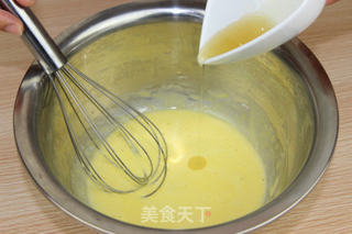 柠檬慕斯蛋糕的做法步骤:15