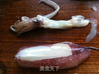 海鲜花边披萨的做法步骤:2