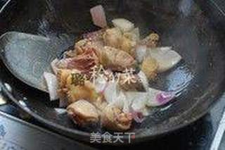 【大黄鸭黄金咖喱饭】的做法步骤:7
