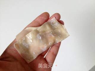 粤式王牌鲜虾云吞面的做法步骤:11