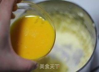 有漂亮花纹曲奇的完美做法——原味奶油曲奇的做法步骤:2