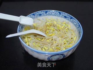【炝拌黑豆芽】的做法步骤:8