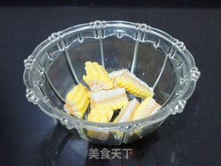 【鲜淮山玉米排骨汤】的做法步骤:3