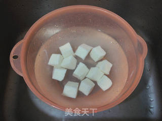 【鲜淮山玉米排骨汤】的做法步骤:4