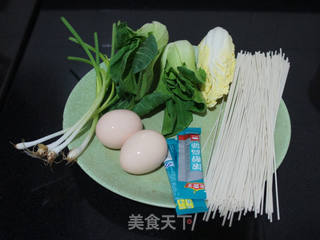 高汤素丝面的做法步骤：1