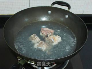 猴头菇莲藕骨头汤的做法步骤:8