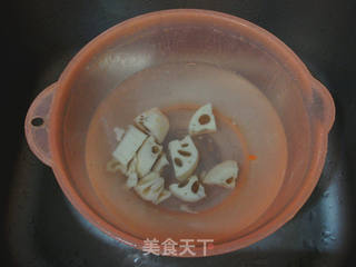 猴头菇莲藕骨头汤的做法步骤:10