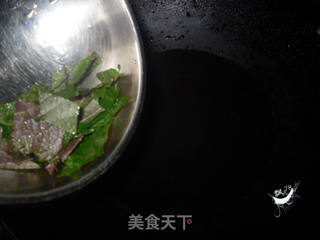 紫苏蒸大闸蟹的做法步骤:2