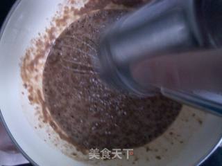 电饭煲巧克力蛋糕的做法步骤:12