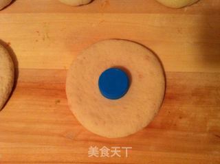 菊花馒头的做法步骤：7