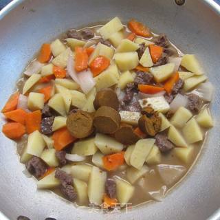 咖哩牛肉饭的做法步骤:7