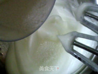 戚风蛋糕的做法步骤:10