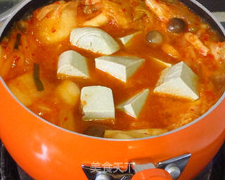 黑豆腐泡菜锅——黑豆腐系列3的做法步骤:8