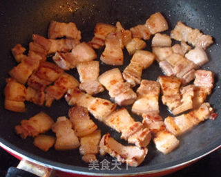黑豆腐泡菜锅——黑豆腐系列3的做法步骤:3
