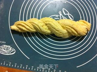椰蓉面包的做法步骤:12