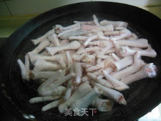 泡椒凤爪的做法步骤：8