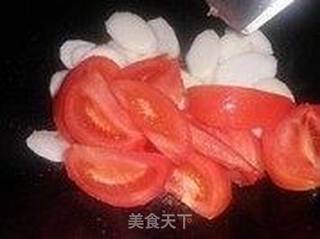山药豆衣番茄汤的做法步骤:2