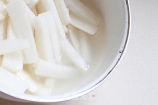 酸辣萝卜脆的做法步骤:3