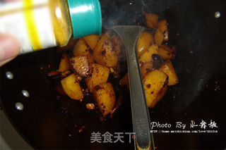 孜然麻辣土豆粒的做法步骤:6