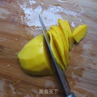 芒果奶油蛋糕的做法步骤:2