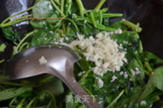 蒜蓉空心菜的做法步骤:6