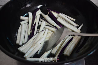 茄子烧豆角的做法步骤:4
