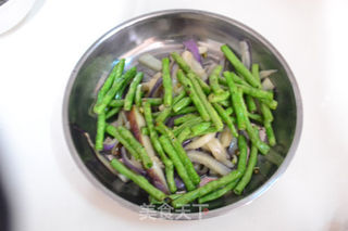 茄子烧豆角的做法步骤：7