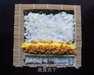紫菜包饭的做法步骤:10