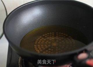 喷香味足,爽滑劲道,一碗无敌好味道的——葱油拌面的做法步骤:2
