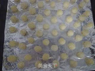 简易的【迷你椰子球】详细版的做法步骤:9